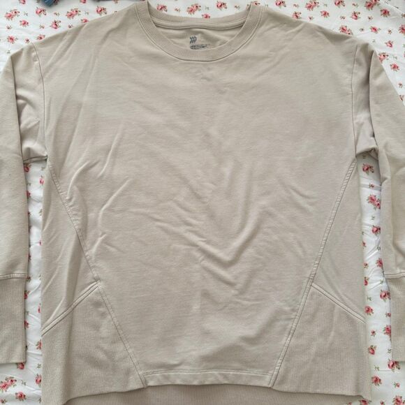 All in Motion Pullover - Picture 1 of 5